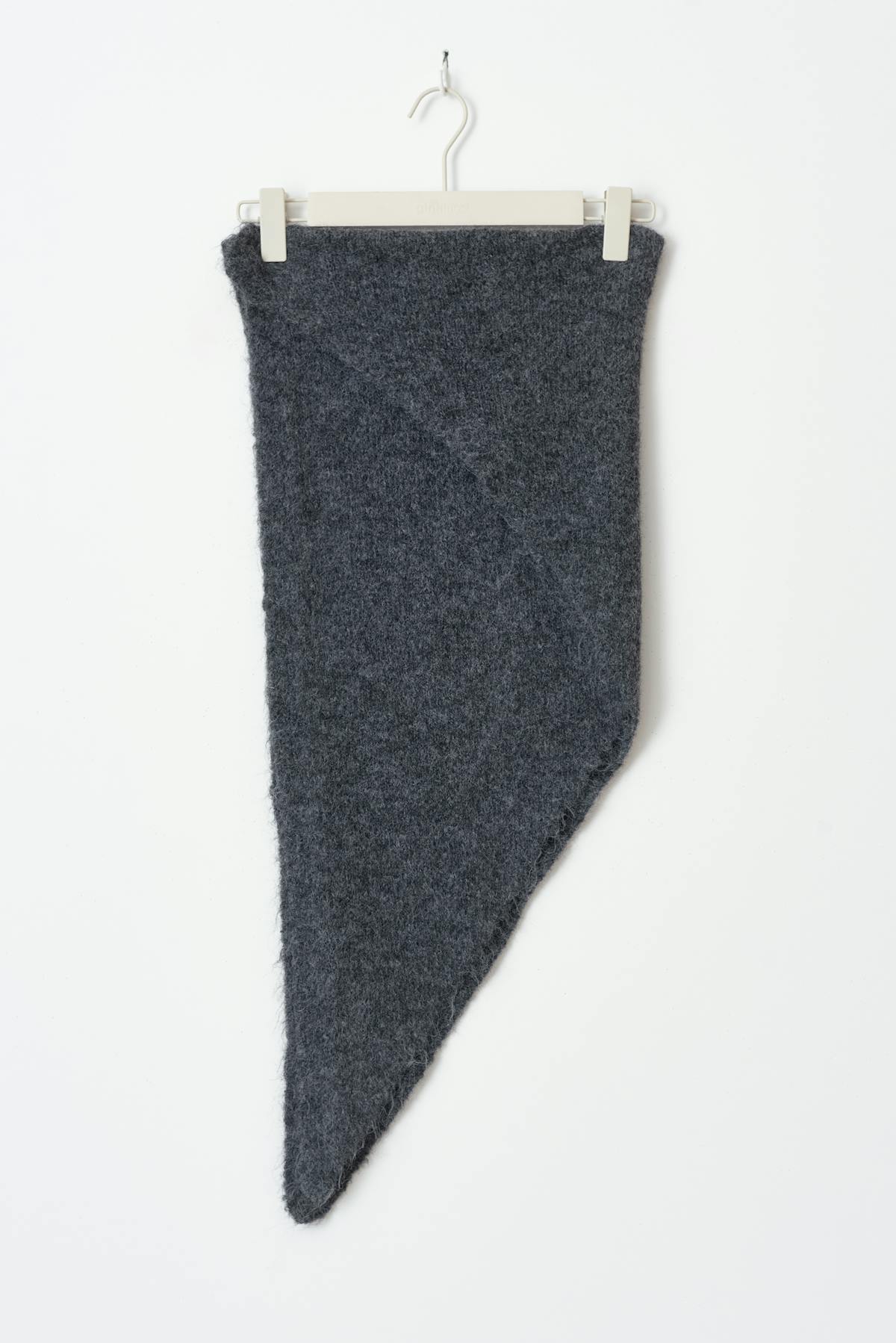 Triangle scarf