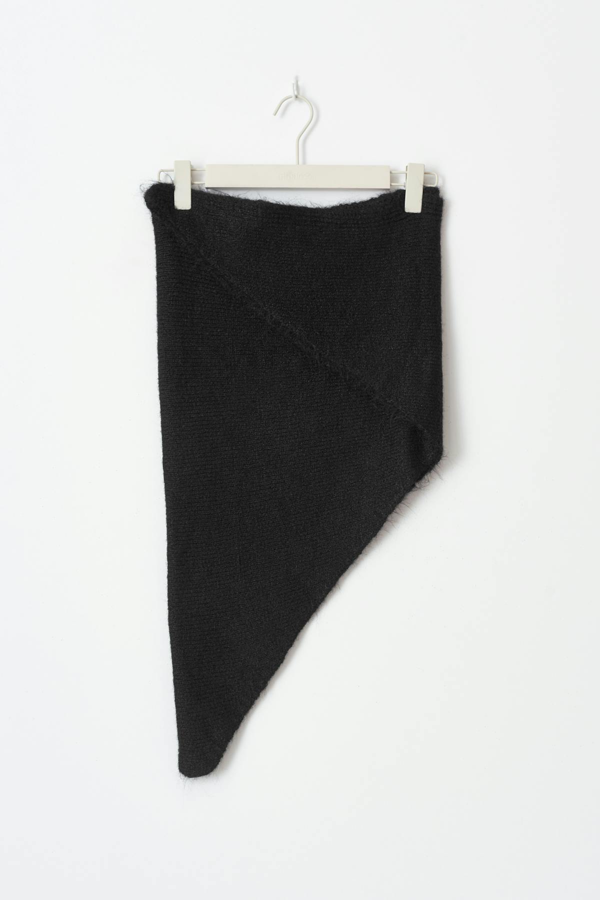 Triangle scarf