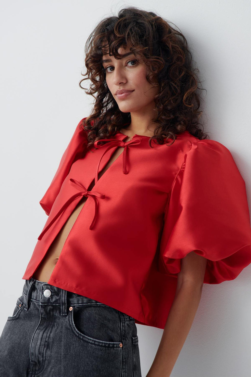 Puff sleeve blouse