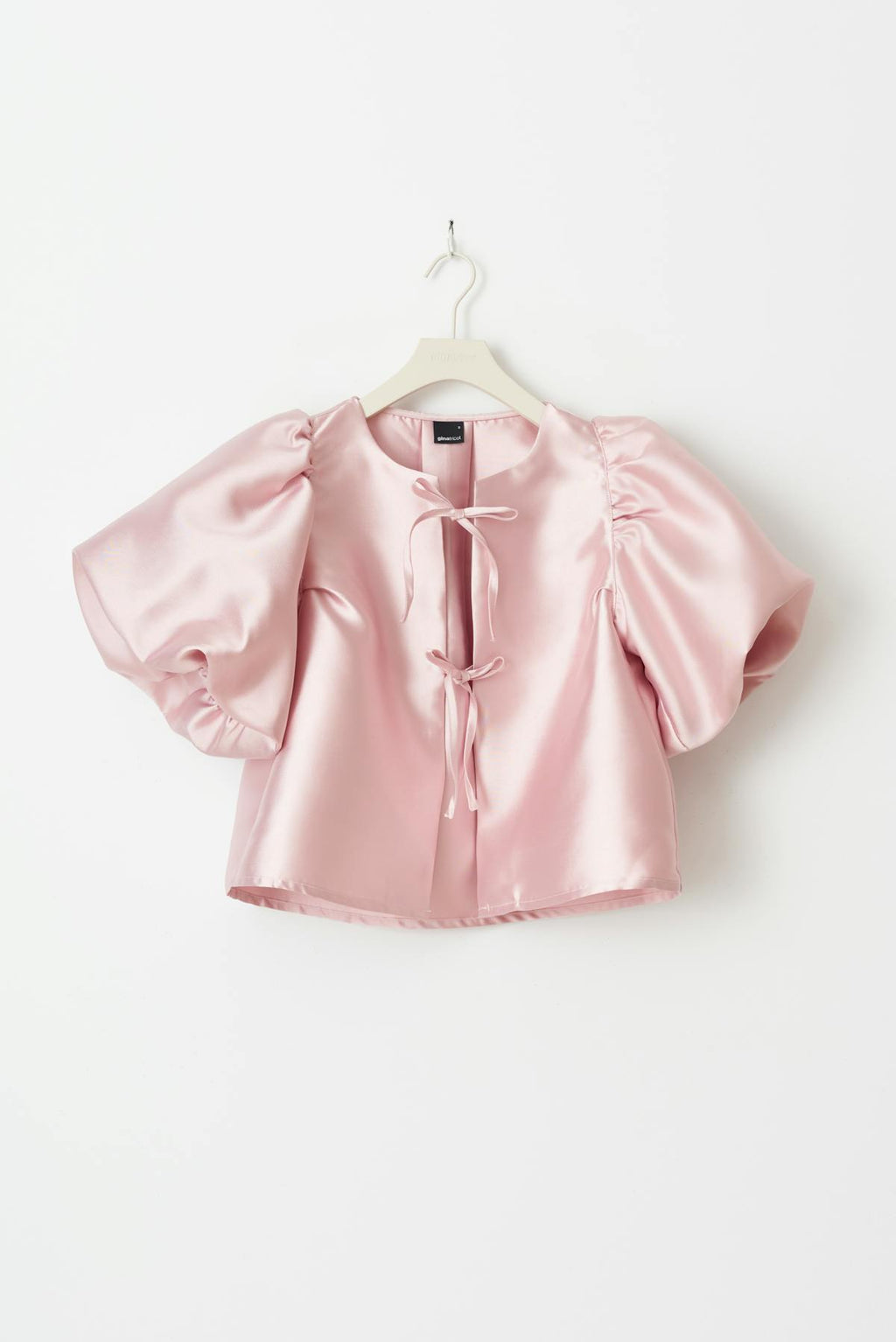 Puff sleeve blouse