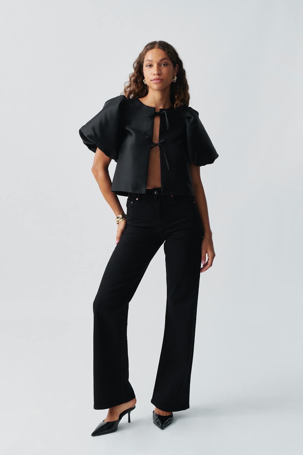 Puff sleeve blouse