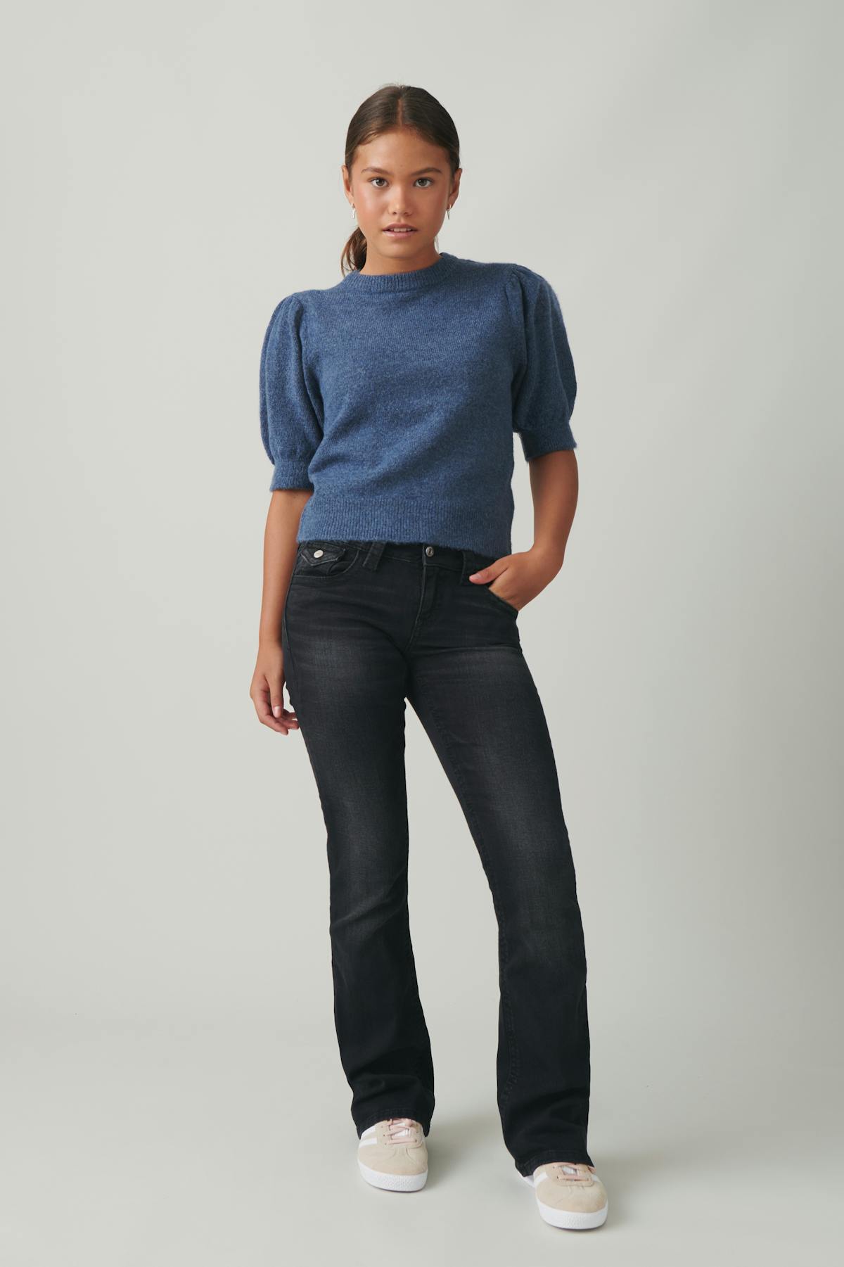 Chunky low flare jeans