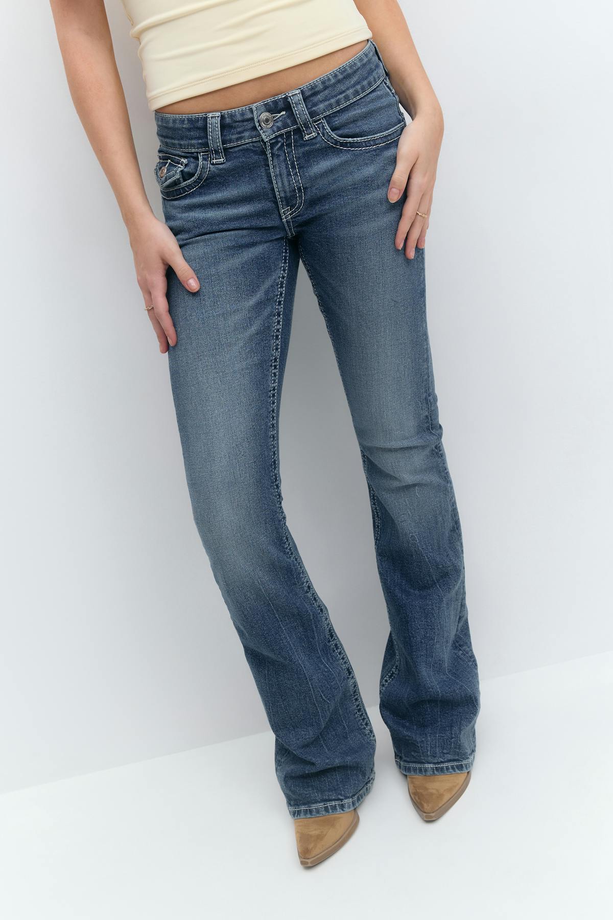 Embroidery jeans
