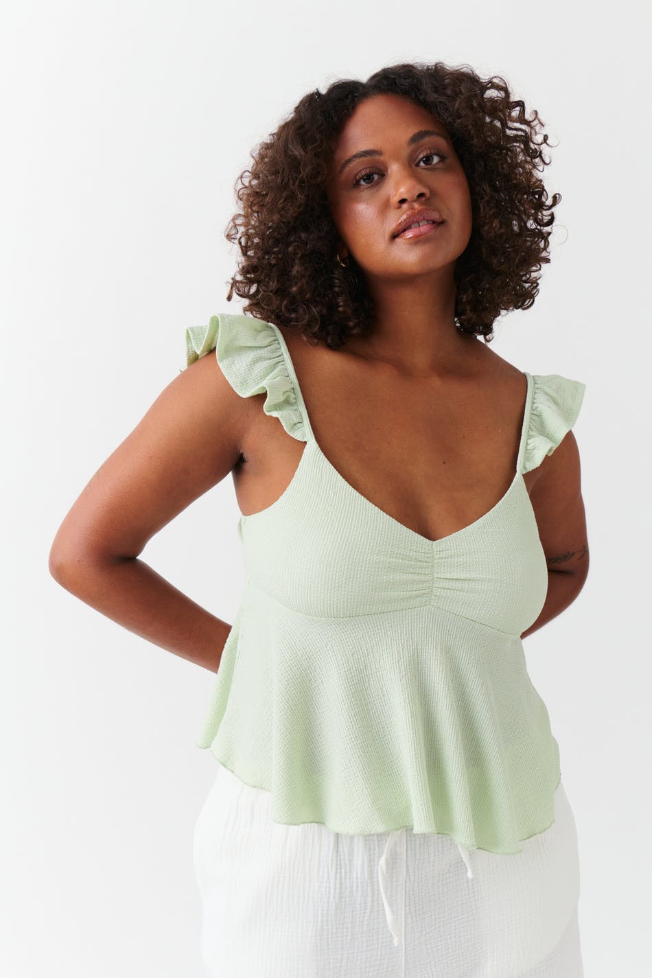 Frill singlet