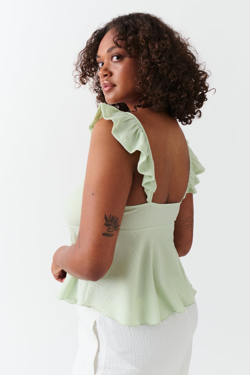 Frill singlet