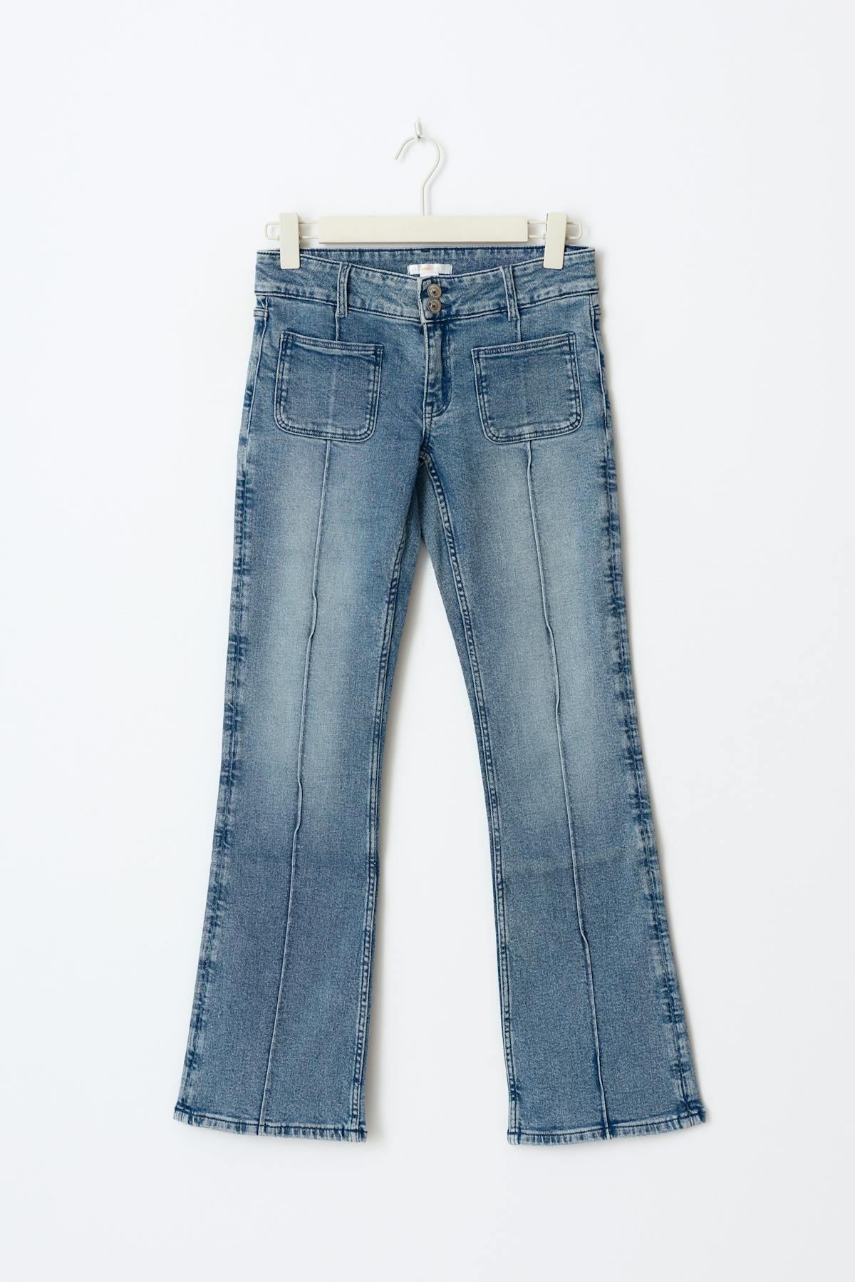 Pleated flare jeans