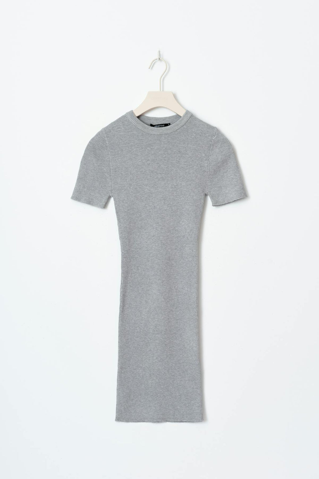 Short sleeve knit dress