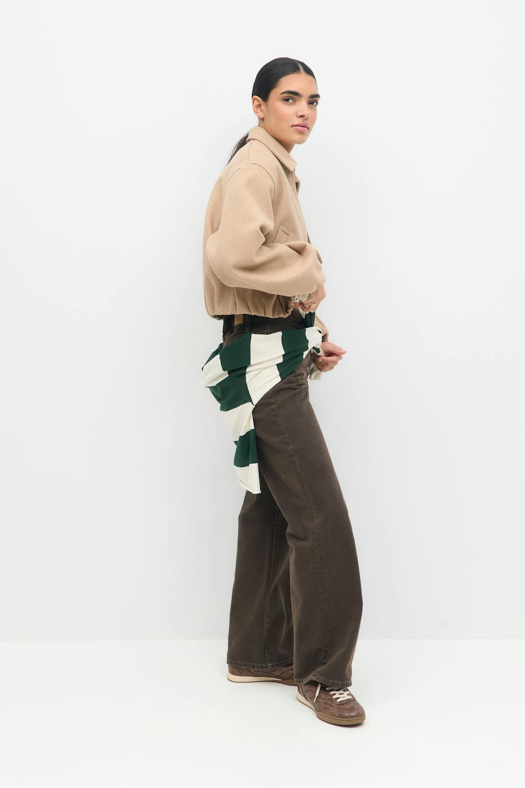 Short felt jacket