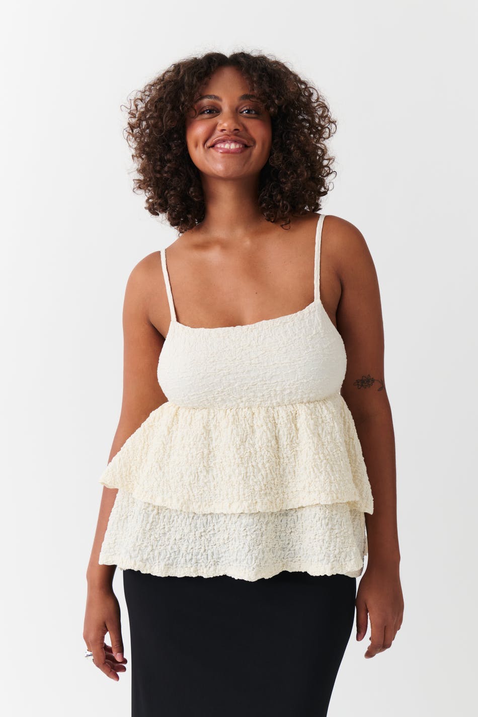 Frill singlet