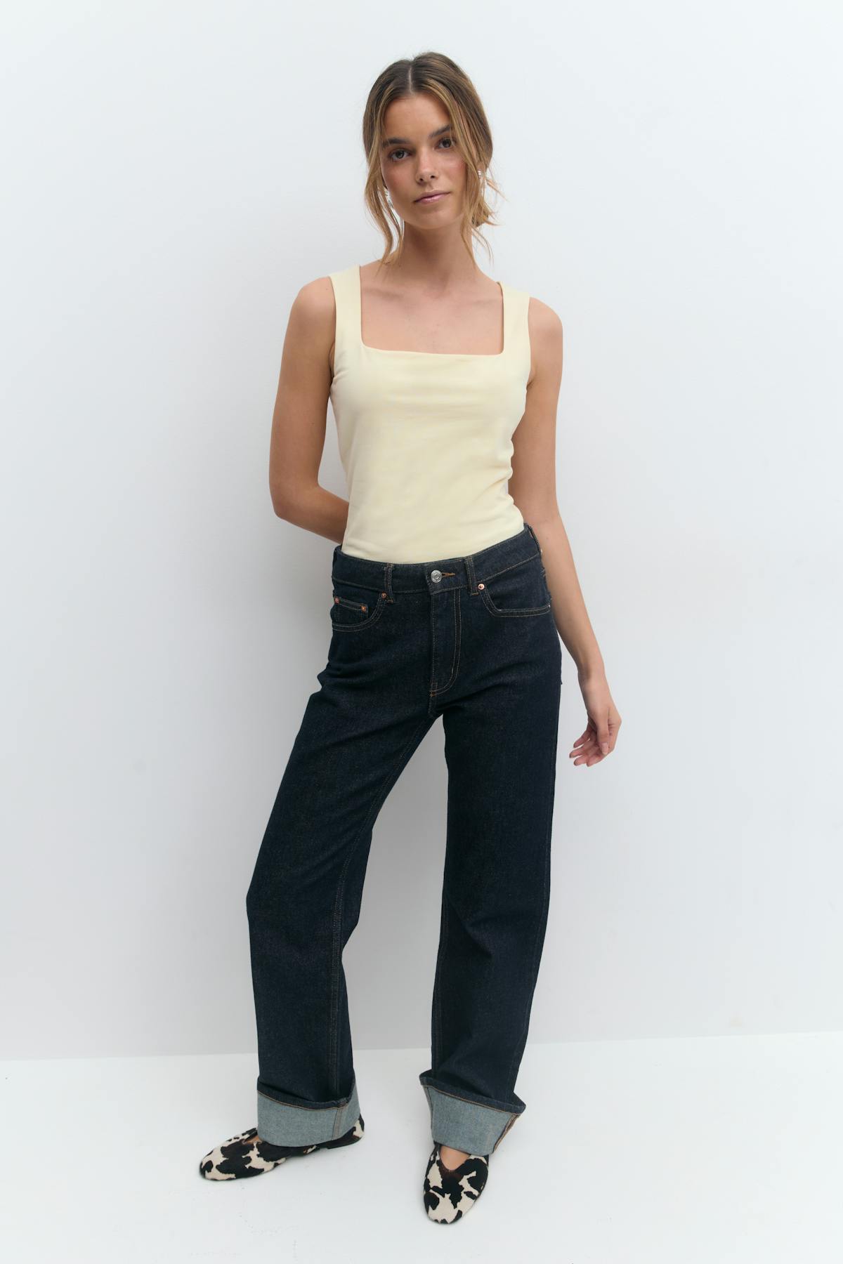 Square neck tank top