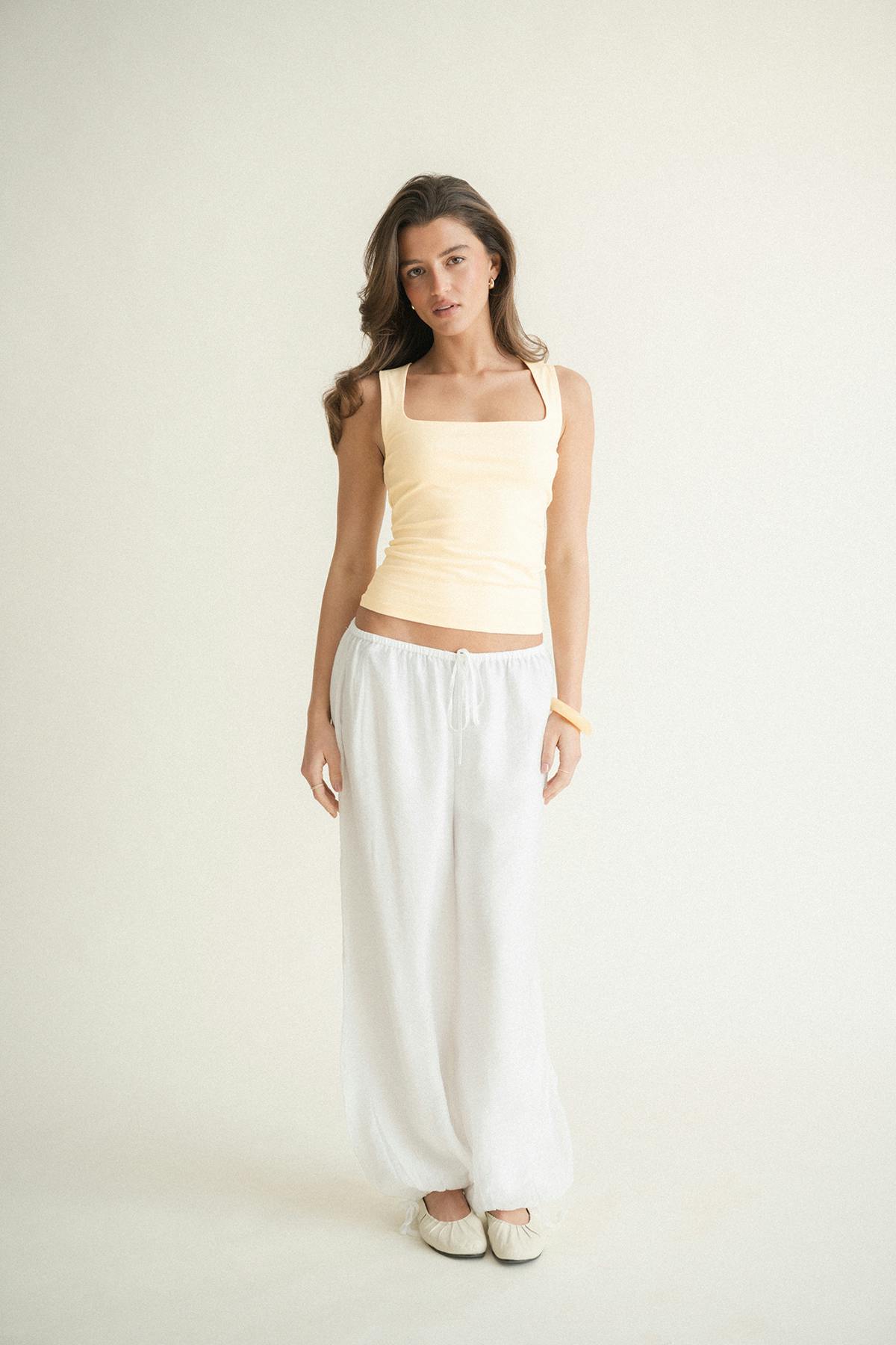 Square neck tank top