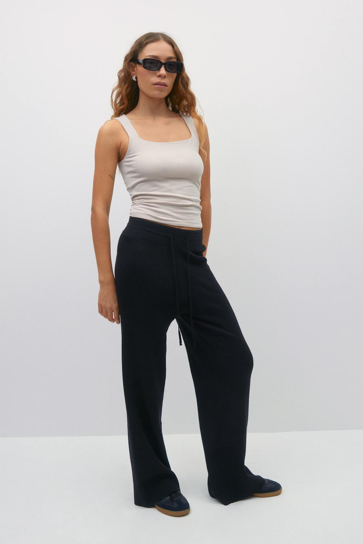 Square neck tank top