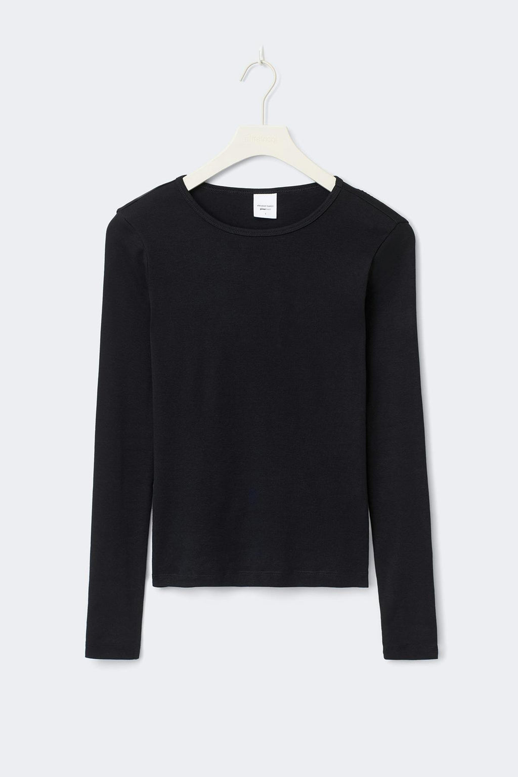 Tight fit long sleeve top