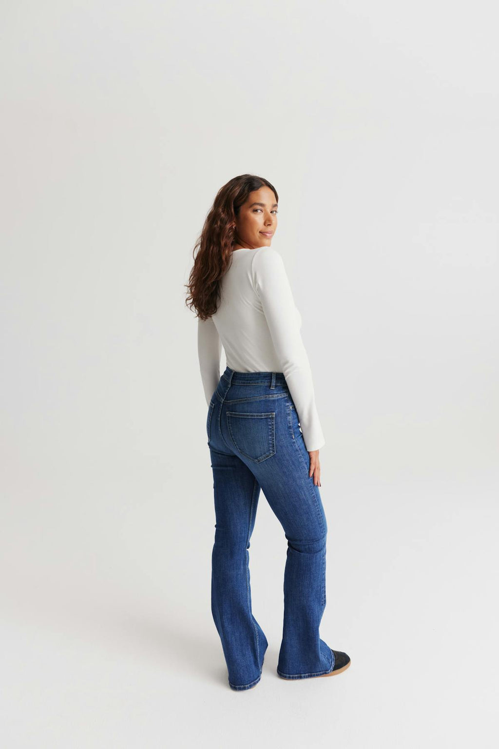 High bootcut jeans