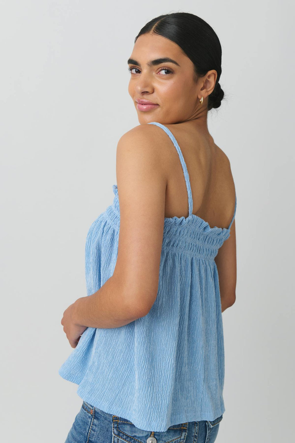 Structure smock singlet