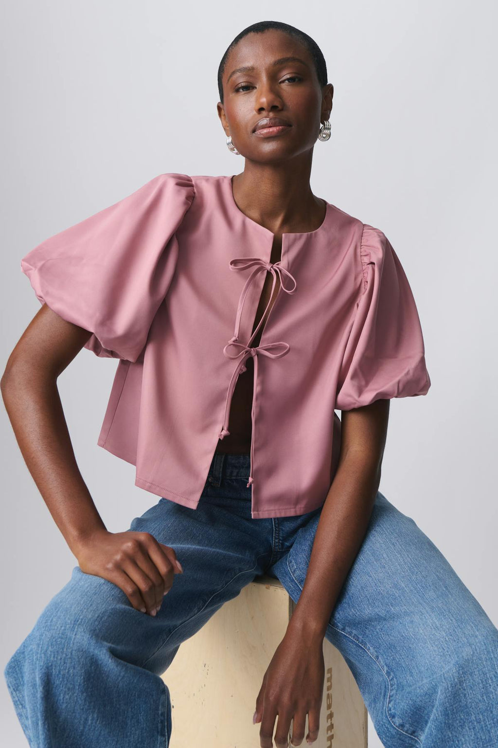 Puff sleeve blouse