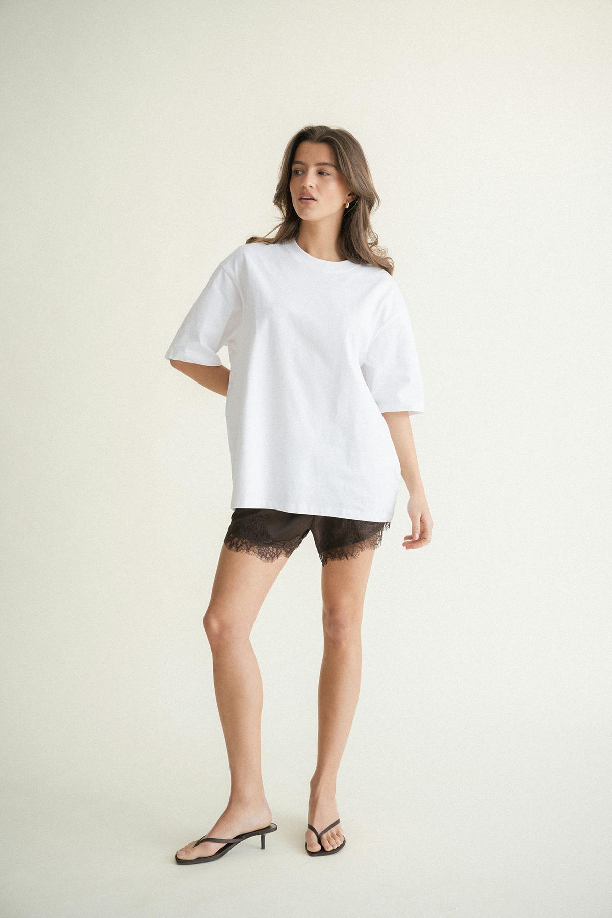 Oversized tee