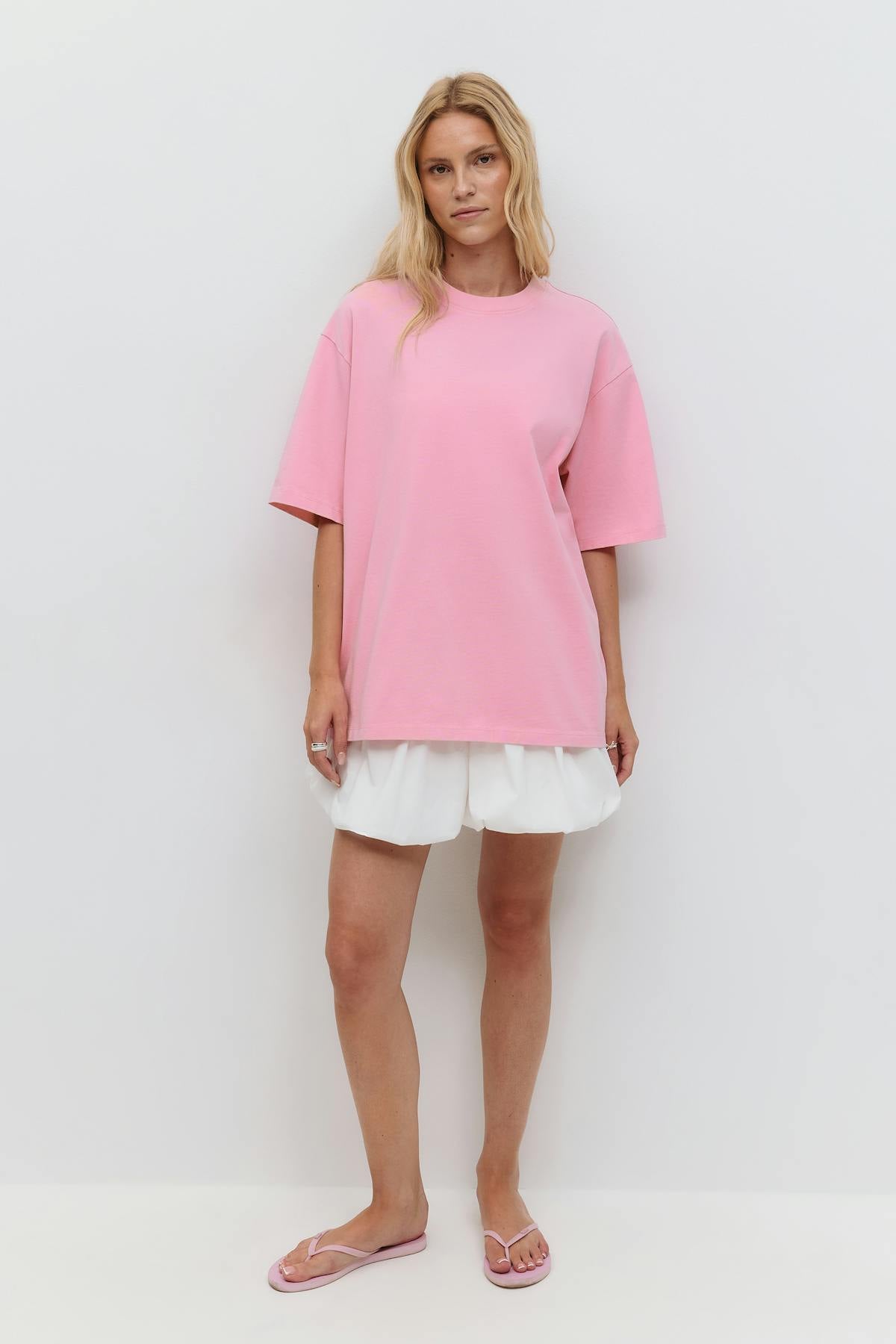 Oversized tee