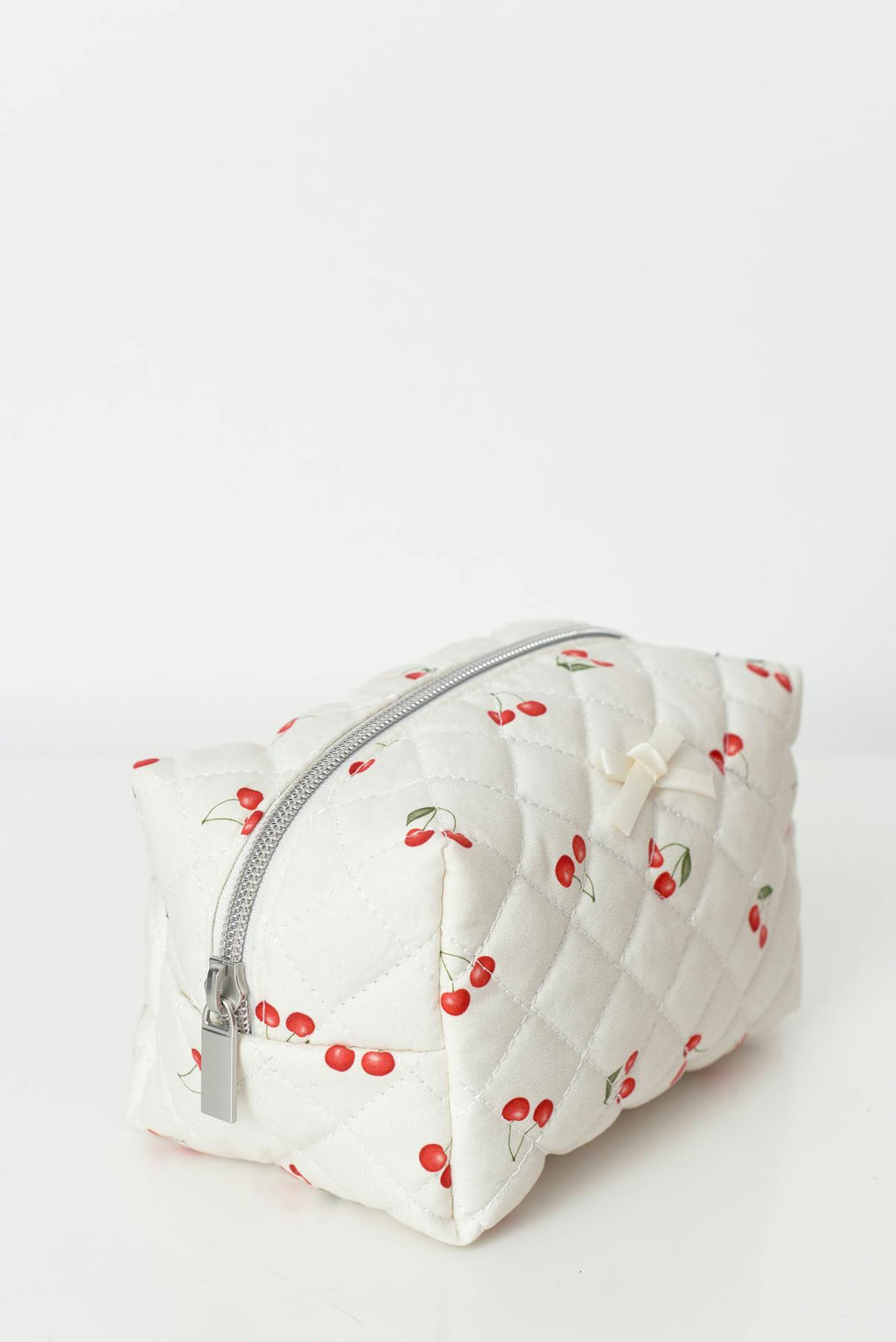 Makeup bag