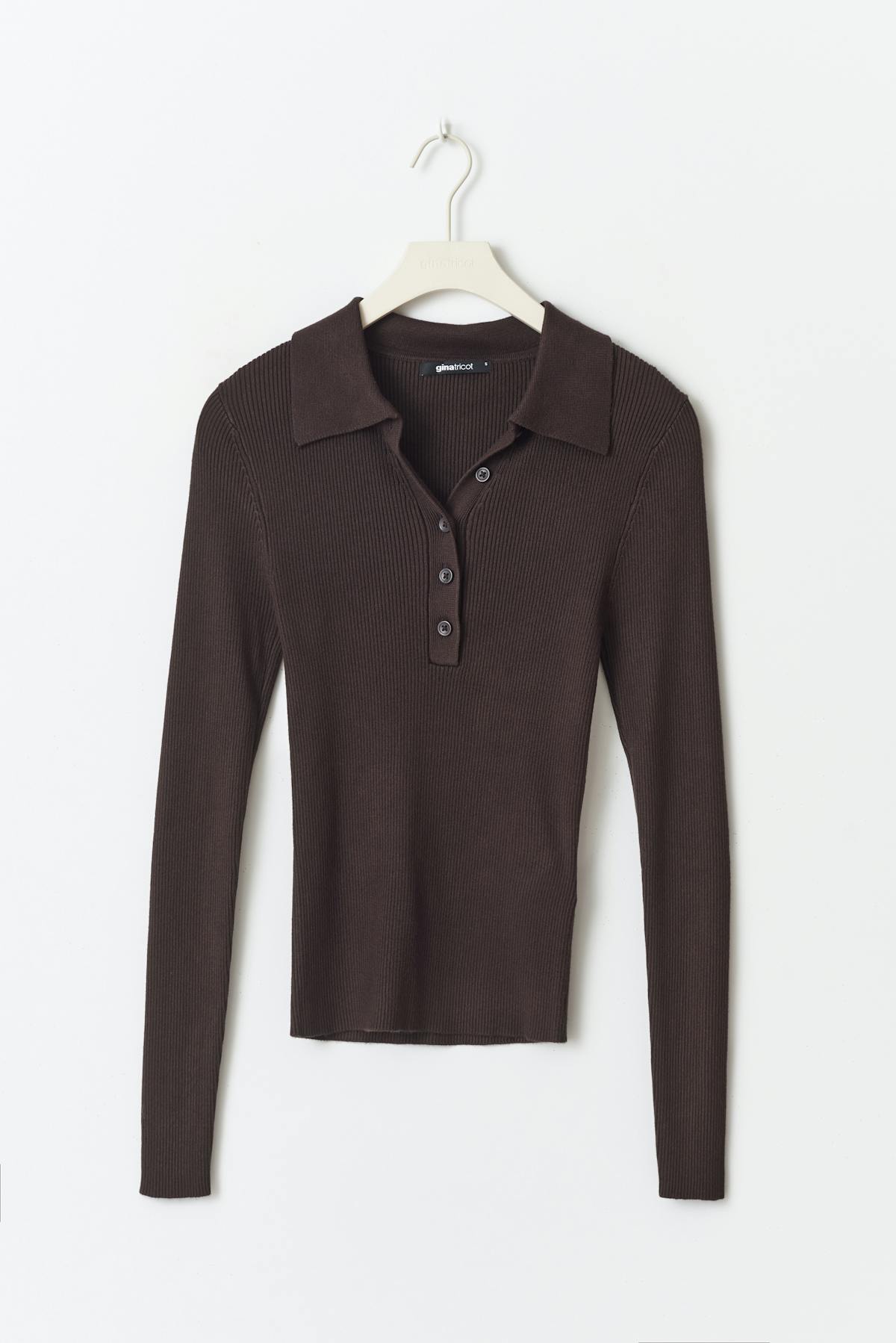 Knitted rib top