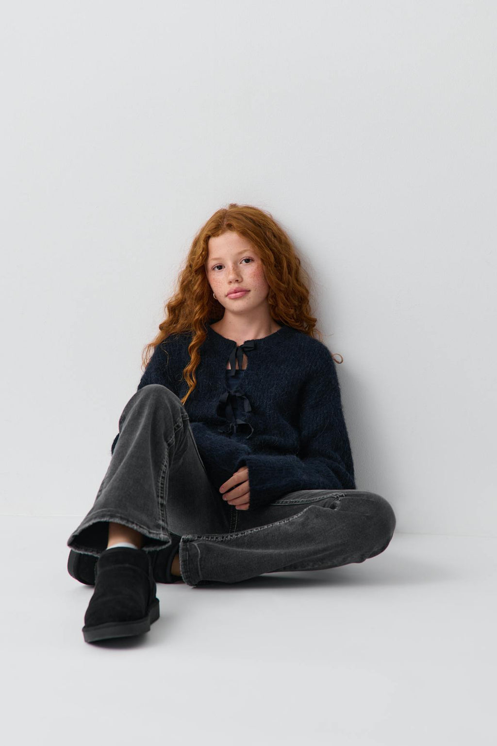 Y bow cardigan