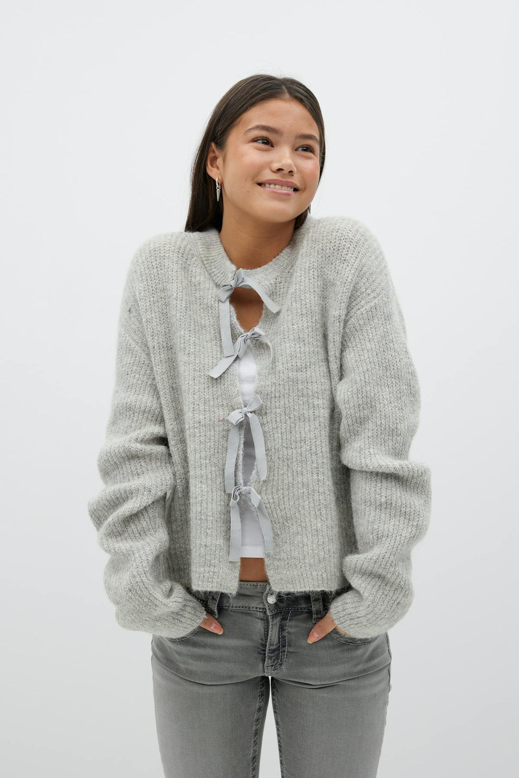 Y bow cardigan