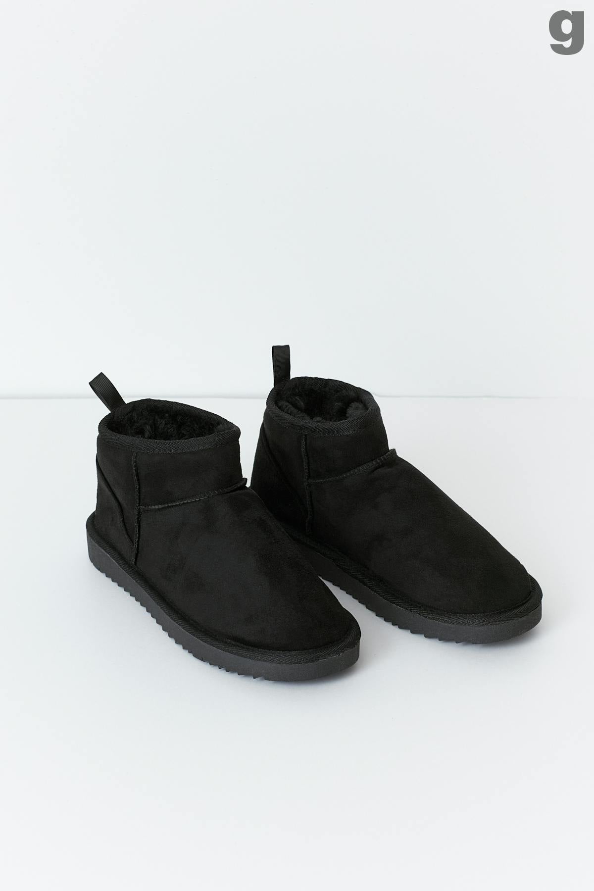 Cozy boot