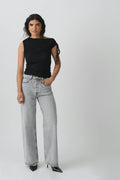Structure asymmetric top