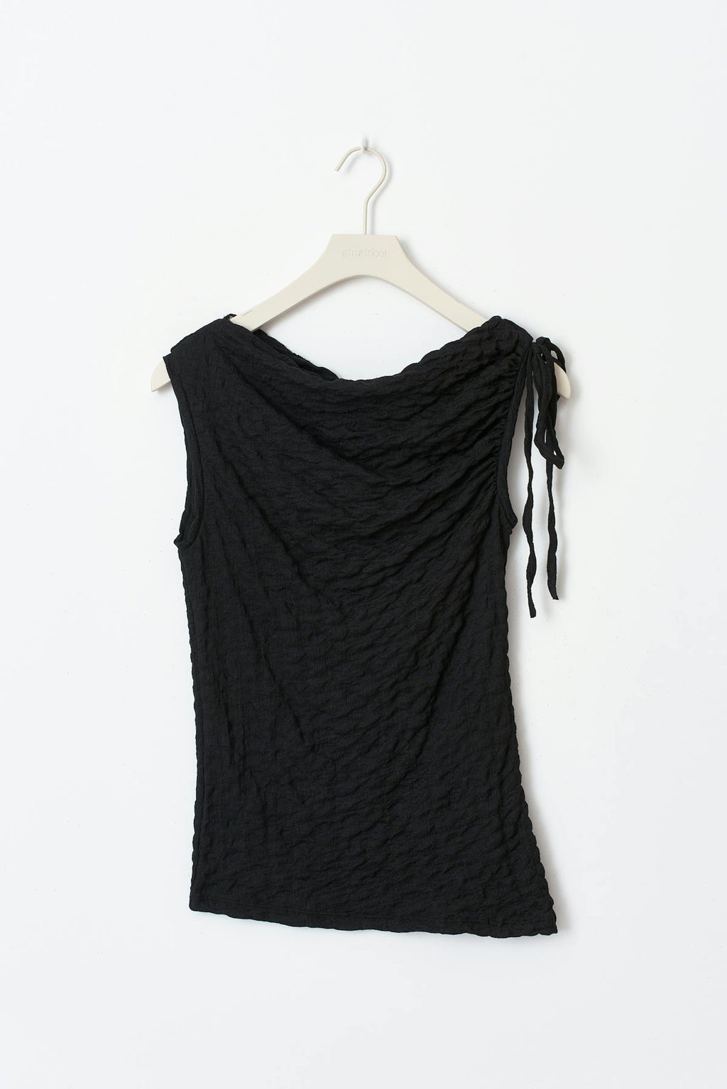 Structure asymmetric top