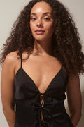 Tie singlet