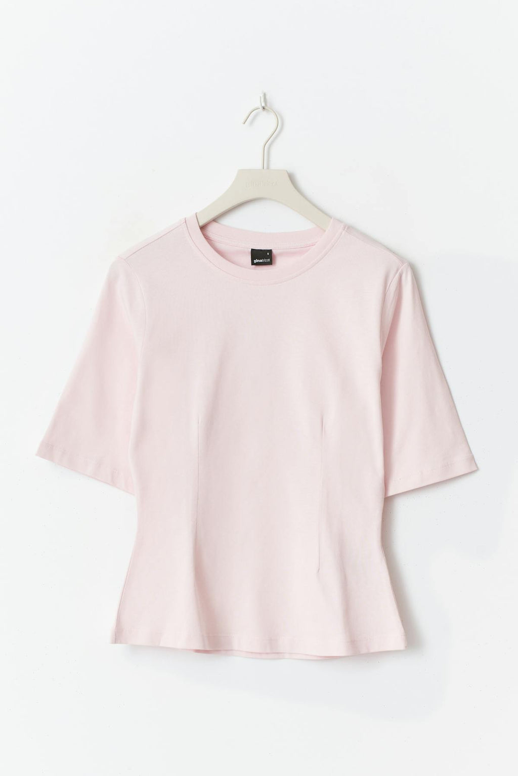 Fitted tee