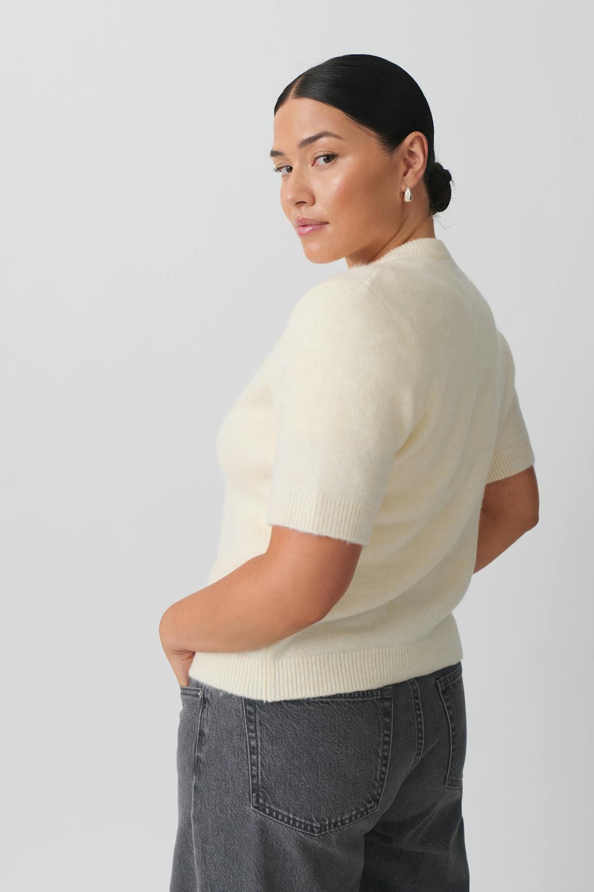 Knitted cardigan