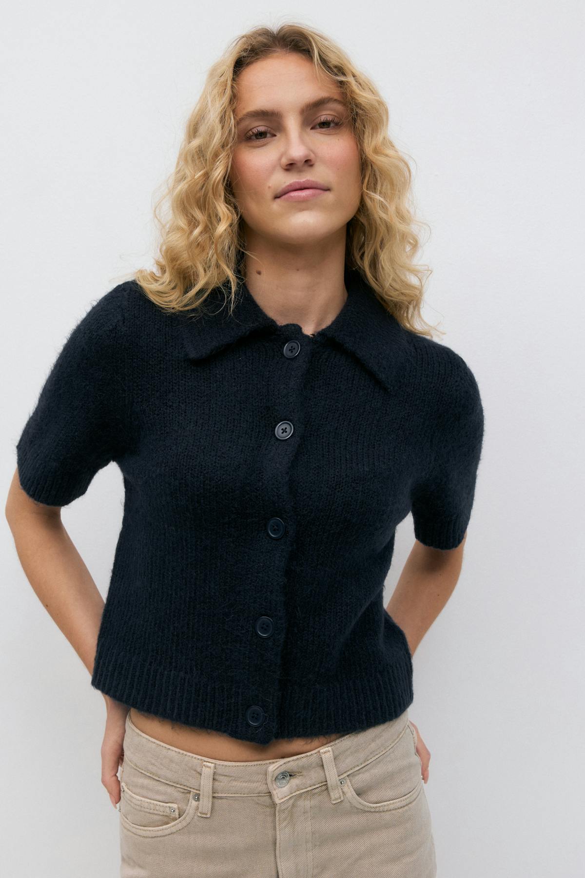 Knitted cardigan