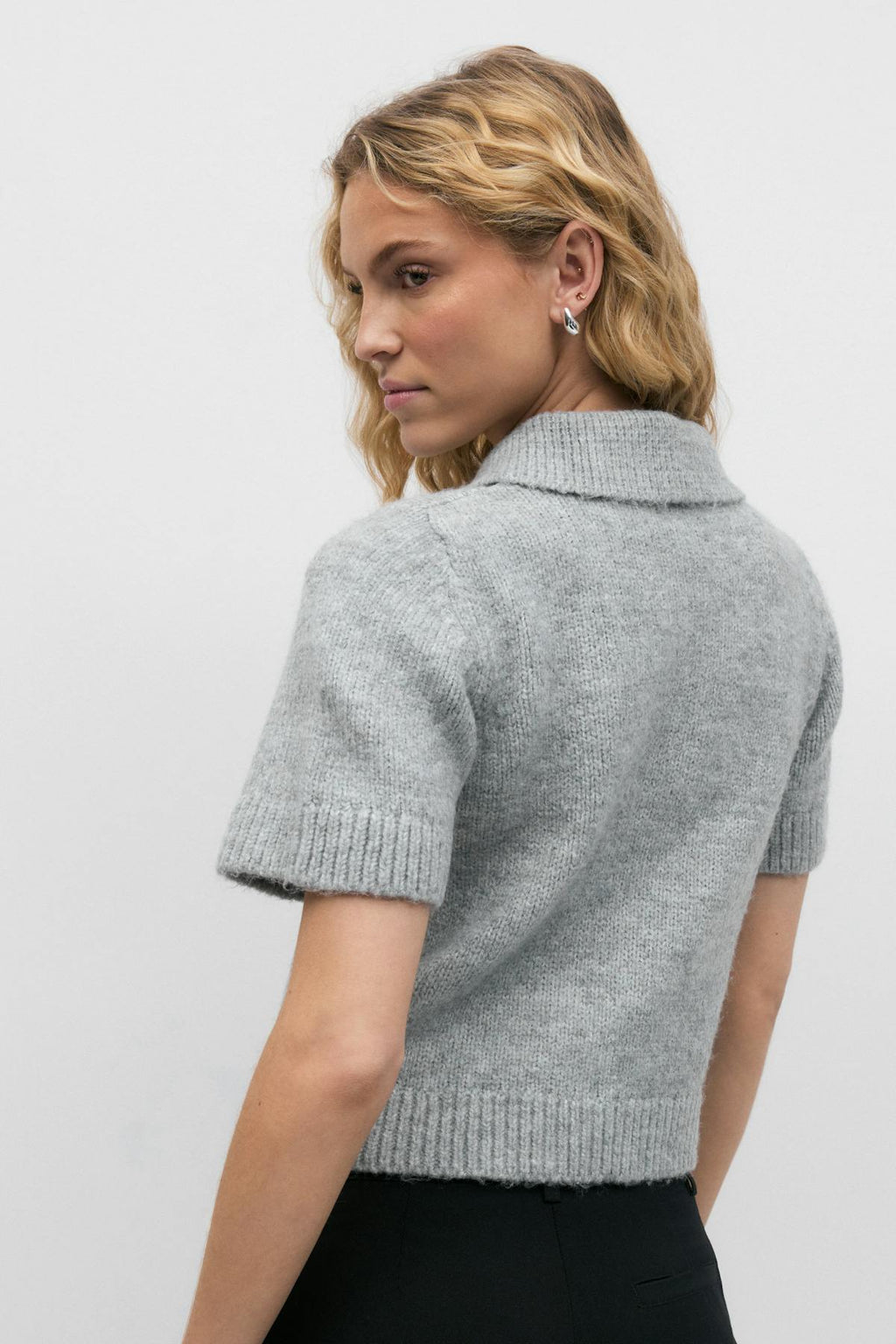 Knitted cardigan