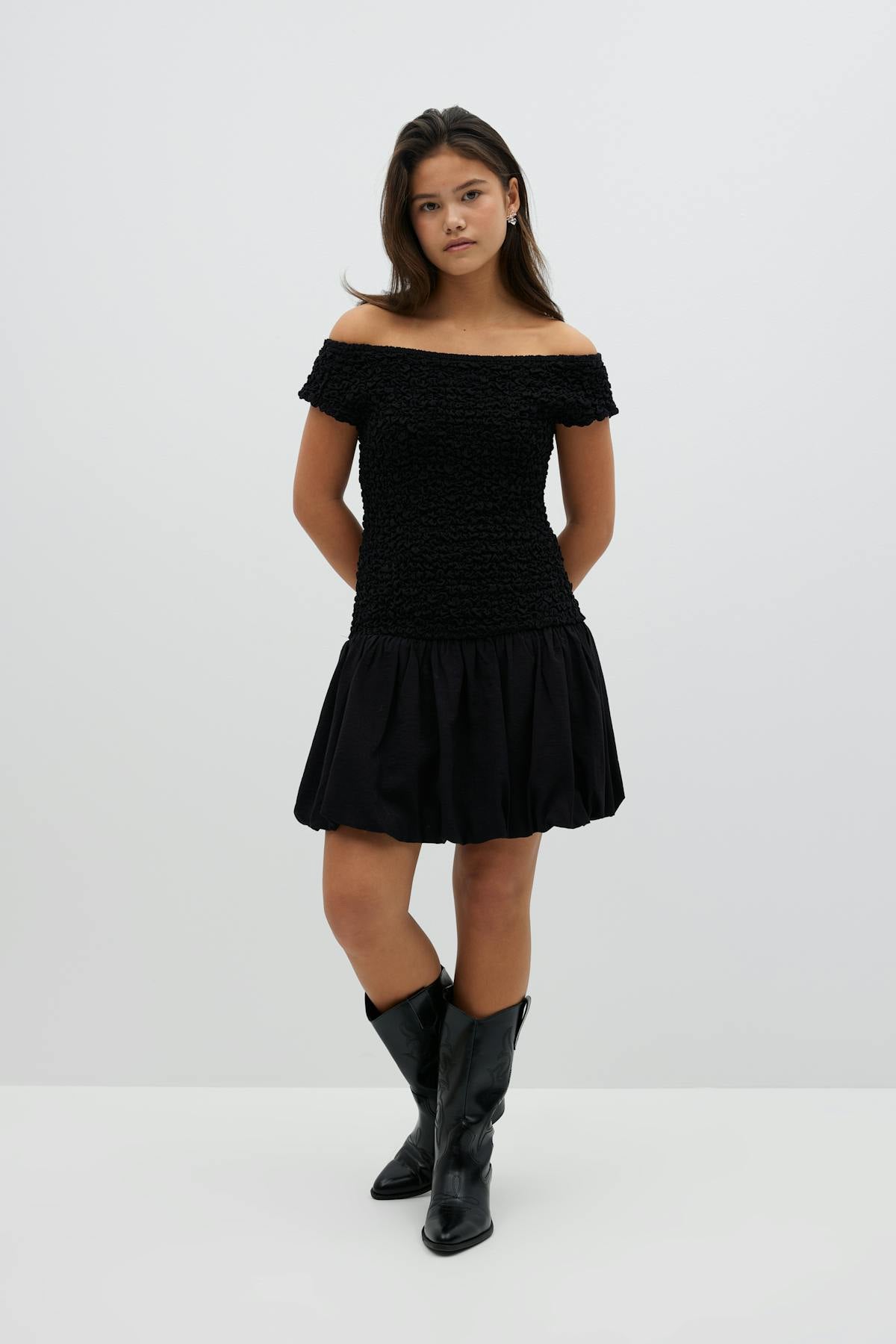 Y balloon tube dress