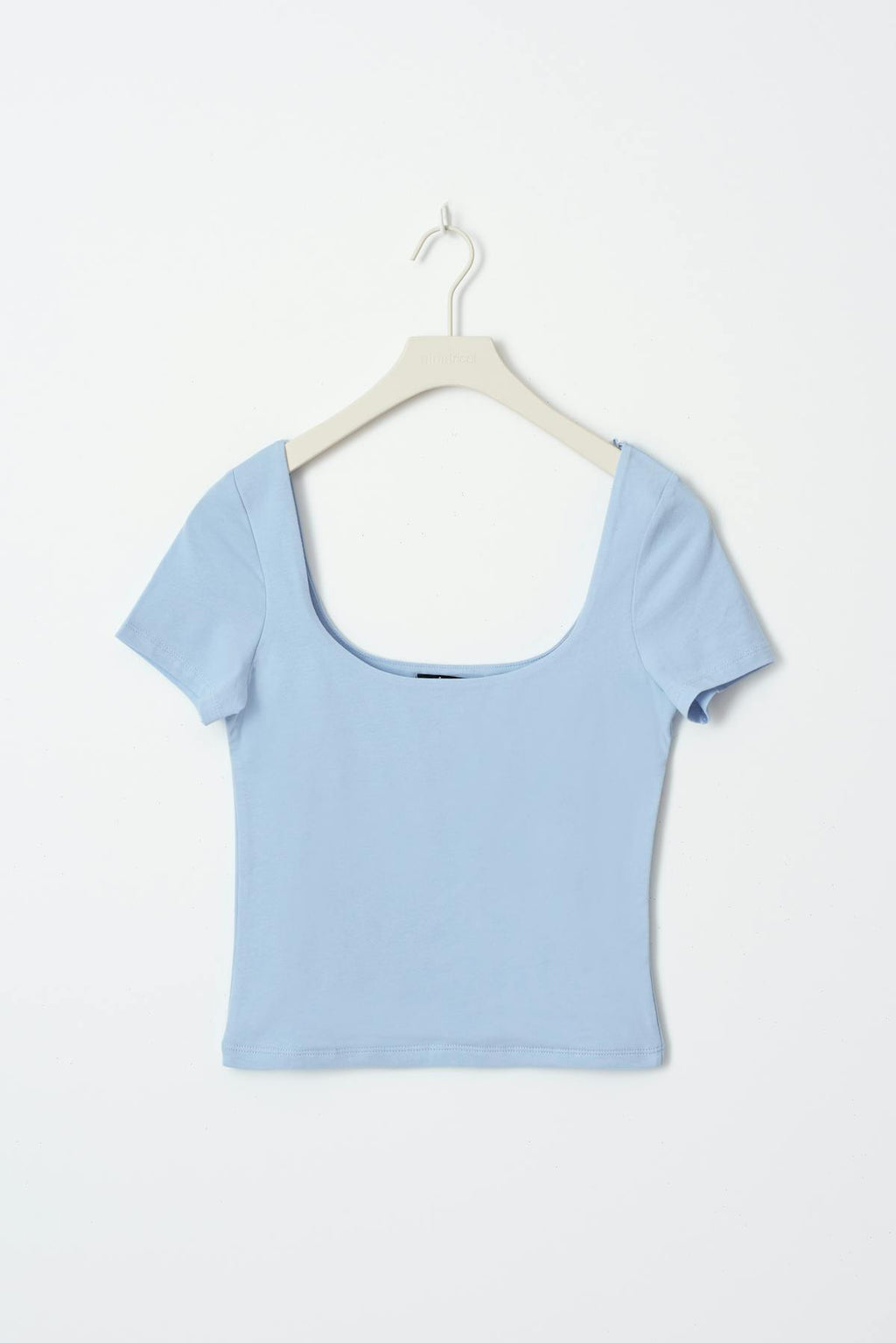 Short sleeve tight top