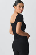 Short sleeve tight top