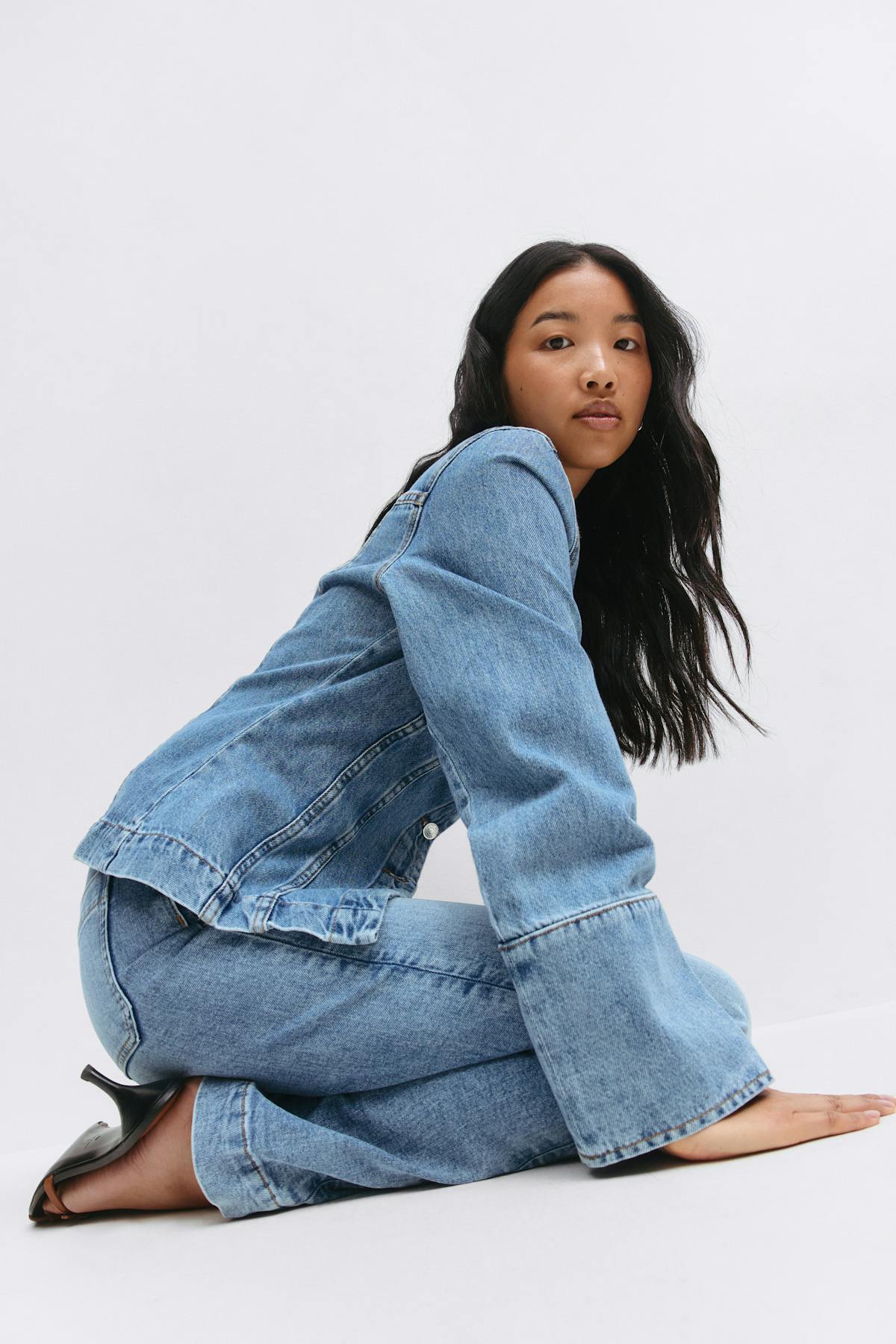 Front pocket flare jeans