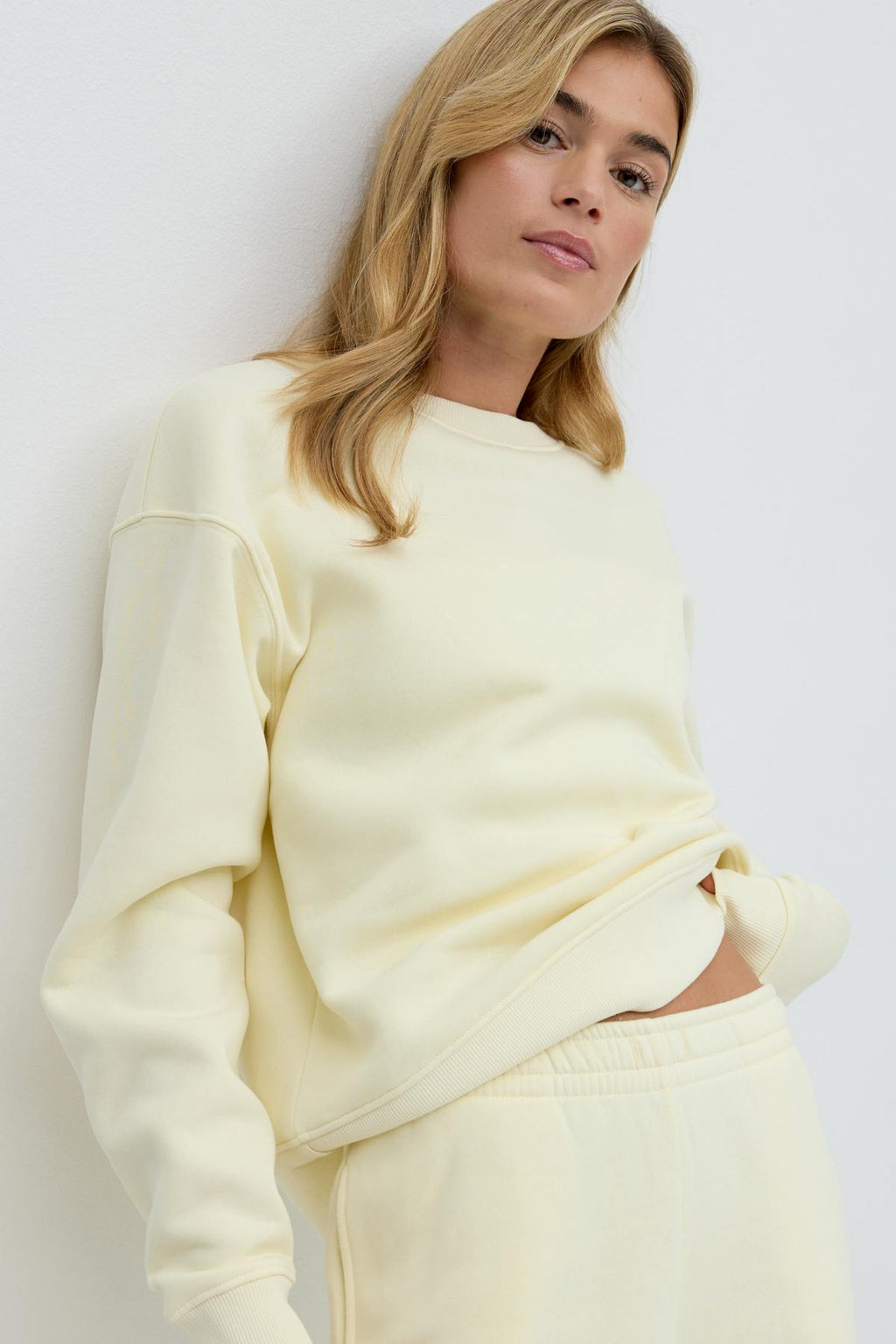 Basic sweater