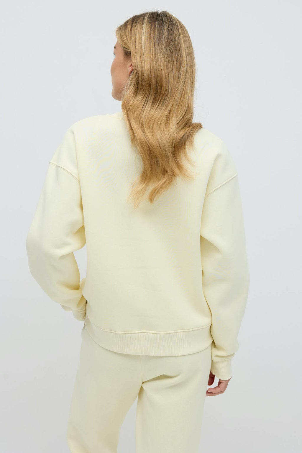 Basic sweater