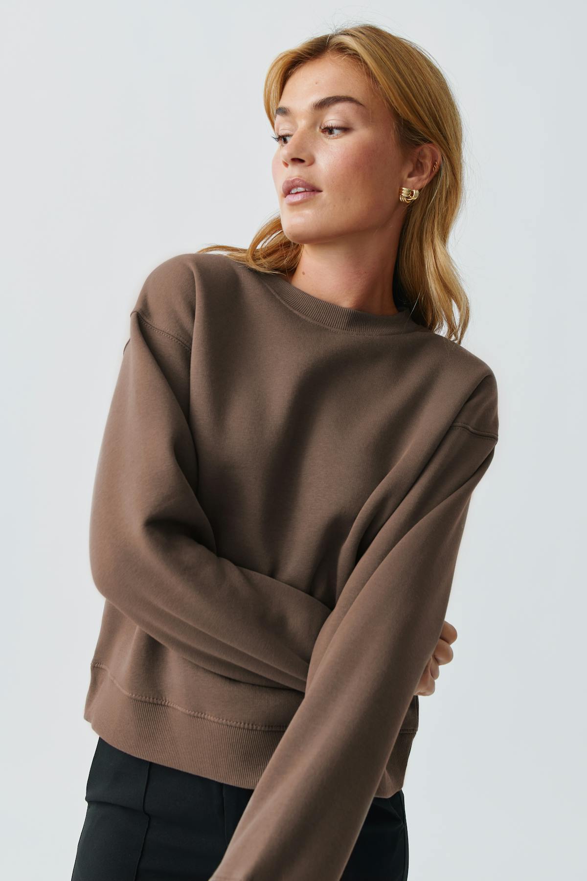 Basic sweater