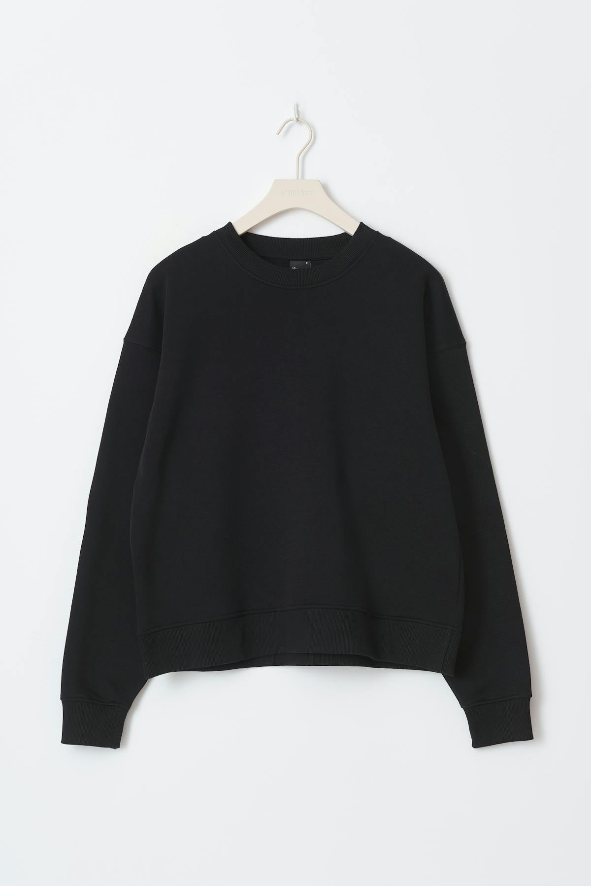 Basic sweater