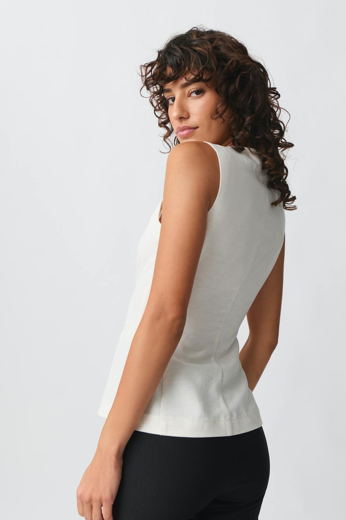 Linen blend vest