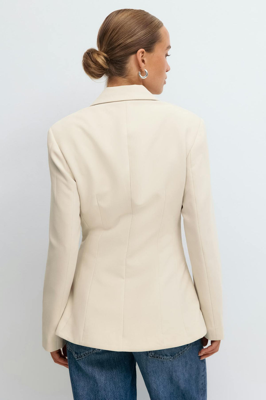 Shaped blazer
