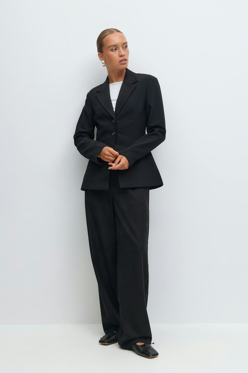 Shaped blazer