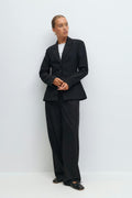 Shaped blazer