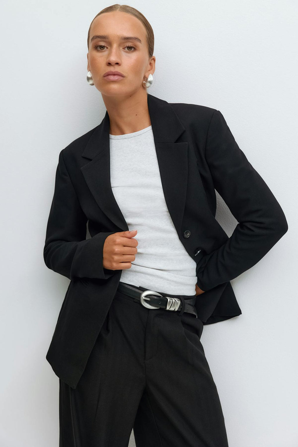 Shaped blazer