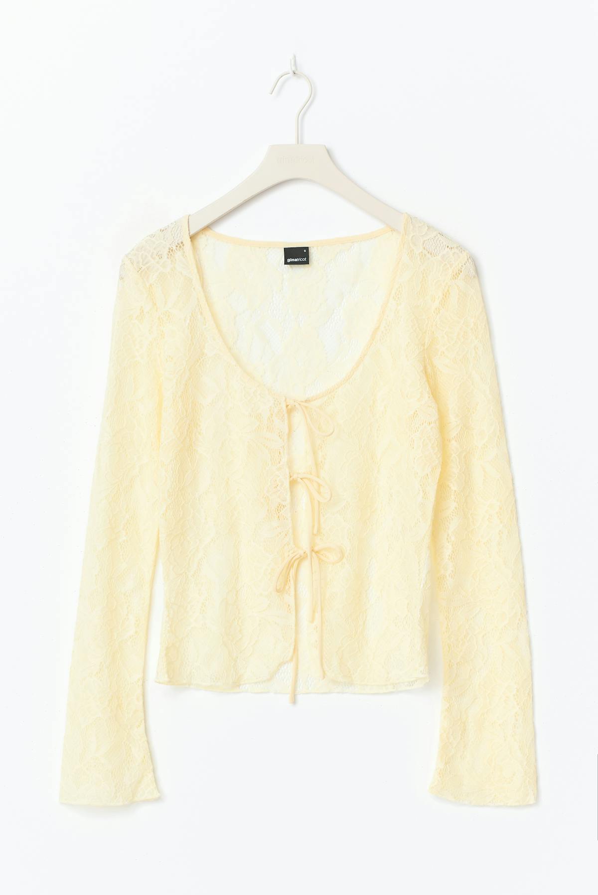 Lace top