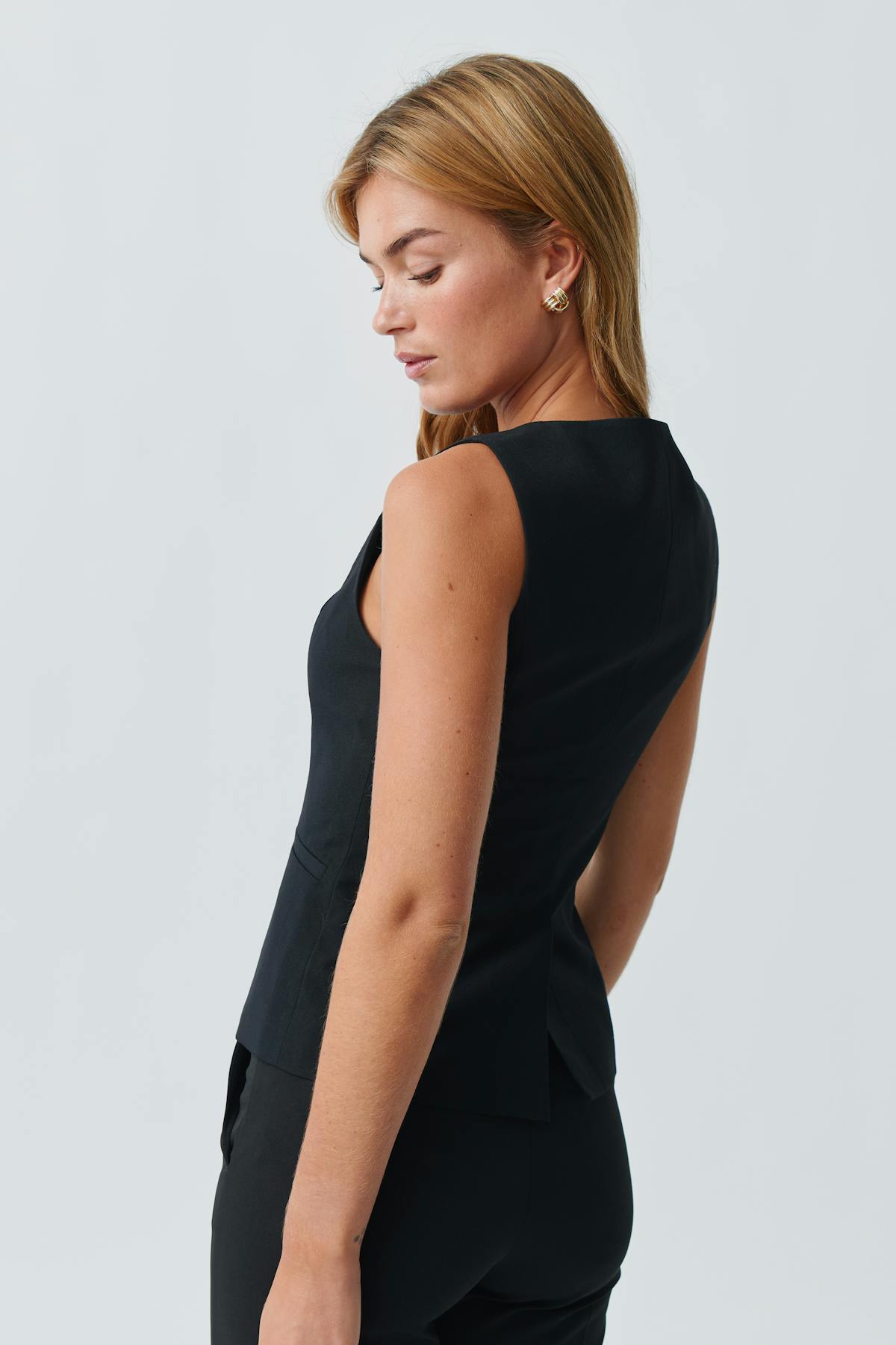 High neck suit vest