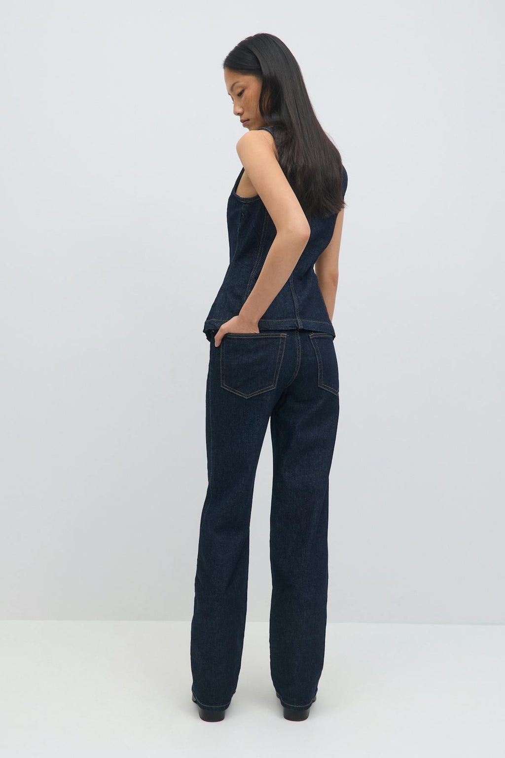 Front seam jeans
